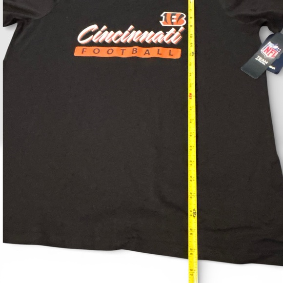 NWT Fanatics Cincinnati Bengals Women's XL T-Shirt - Black Football Tee - Picture 3 of 6